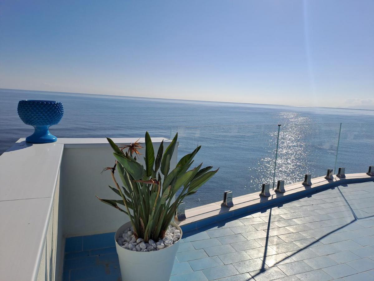 Blue Life, Sea-Luxury Rooms On The Beach Between Palermo And Cefalu' Casteldaccia Bagian luar foto